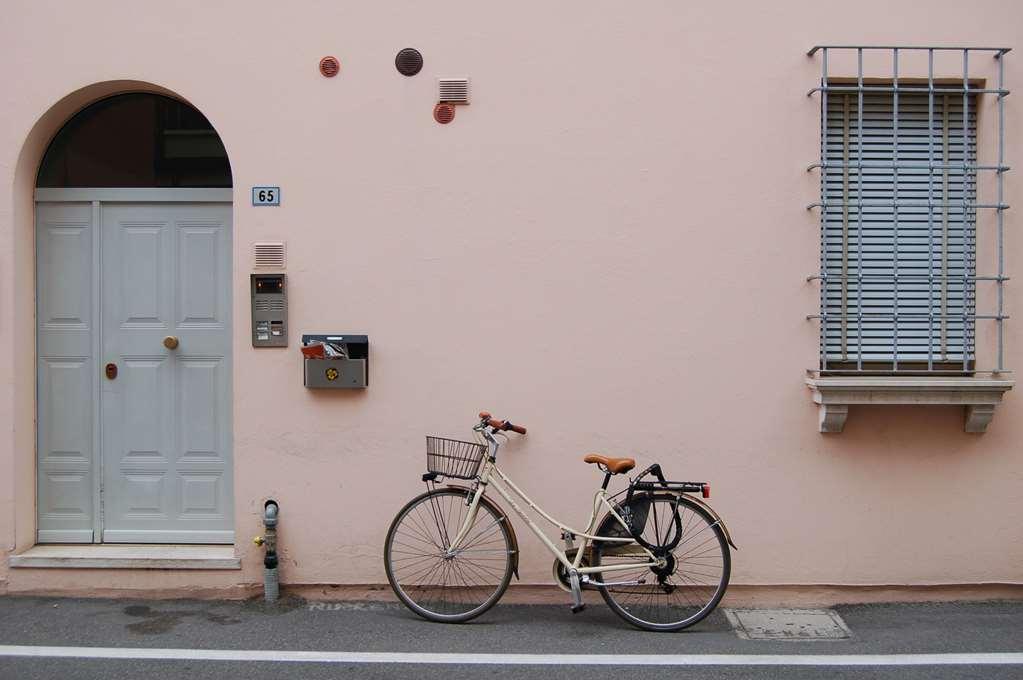 The Originals Boutique, Hotel La Chaussairie, Rennes Sud Chartres-de-Bretagne Exterior photo